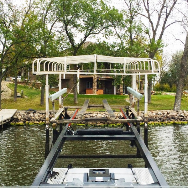 Helm Marine using elite barge technology from pequot lakes